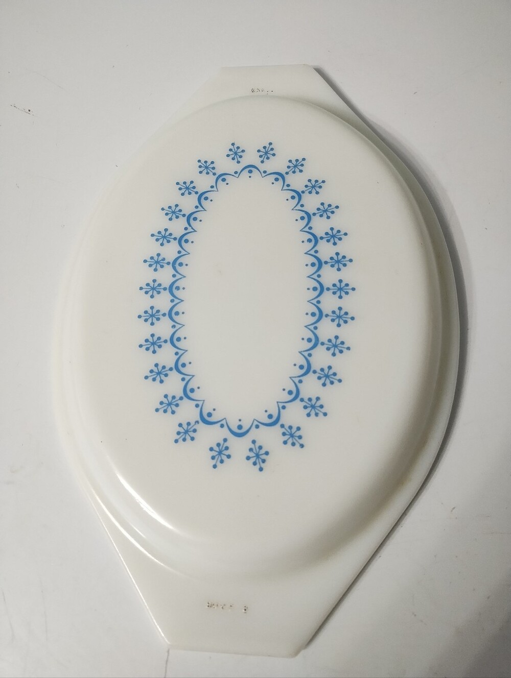 Vintage Pyrex Snowflake Garland 2.5 Qt Oval Casserole Dish Lid-Only #945-C